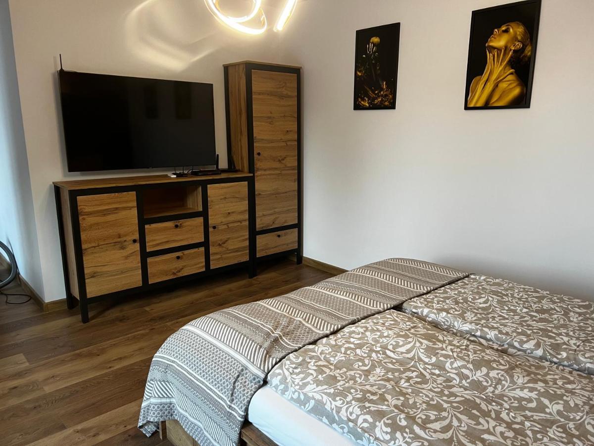 Pasłęk Black Diamond 18 מראה חיצוני תמונה